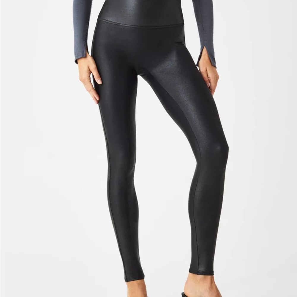 SPANX Woman’s Faux Vegan Leggings High Rise Black